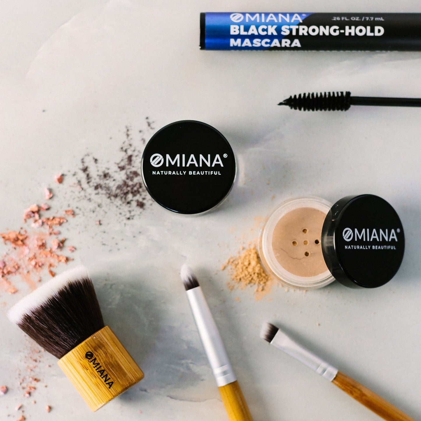 Omiana Beauty Brushes Vegan Petite Kabuki Brush